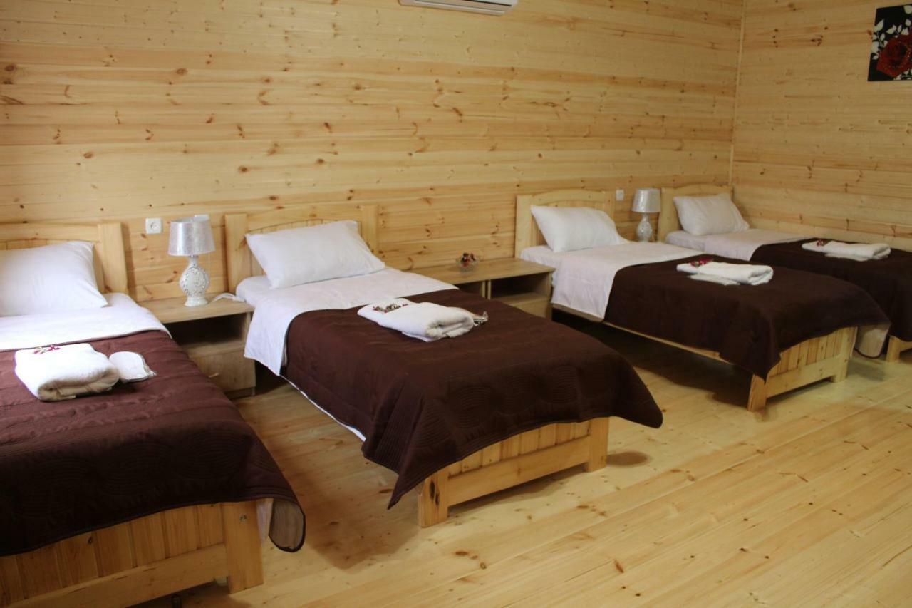 Green Villa Цкалтубо Екстериор снимка
